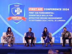 Hansaplast berkolaborasi dengan IDI, Dinas Pendidikan, dan Tenaga Kesehatan (Dokter dan Apoteker) untuk semakin meningkatkan kesadaran tentang pentingnya pertolongan pertama pada luka